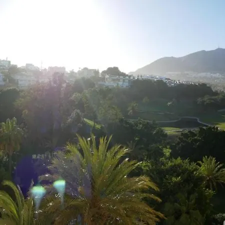Soleado Golf Y A 900 M De La Playa *